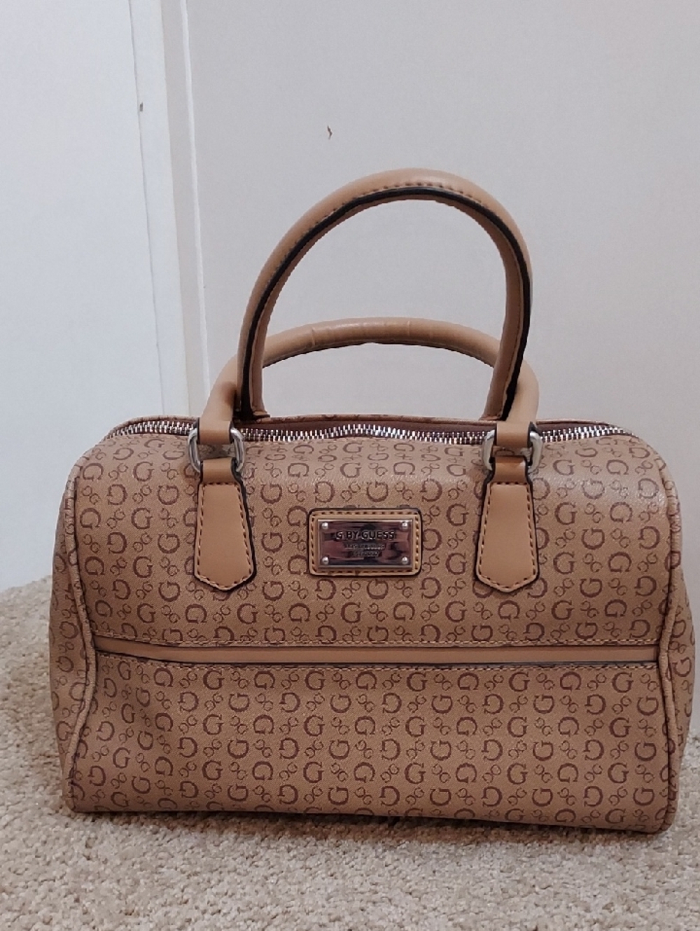 G BY GUESS BOSTON BAG